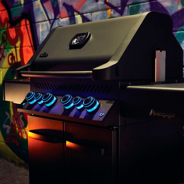 Гриль газовый Napoleon Prestige-500 ФАНТОМ, черный