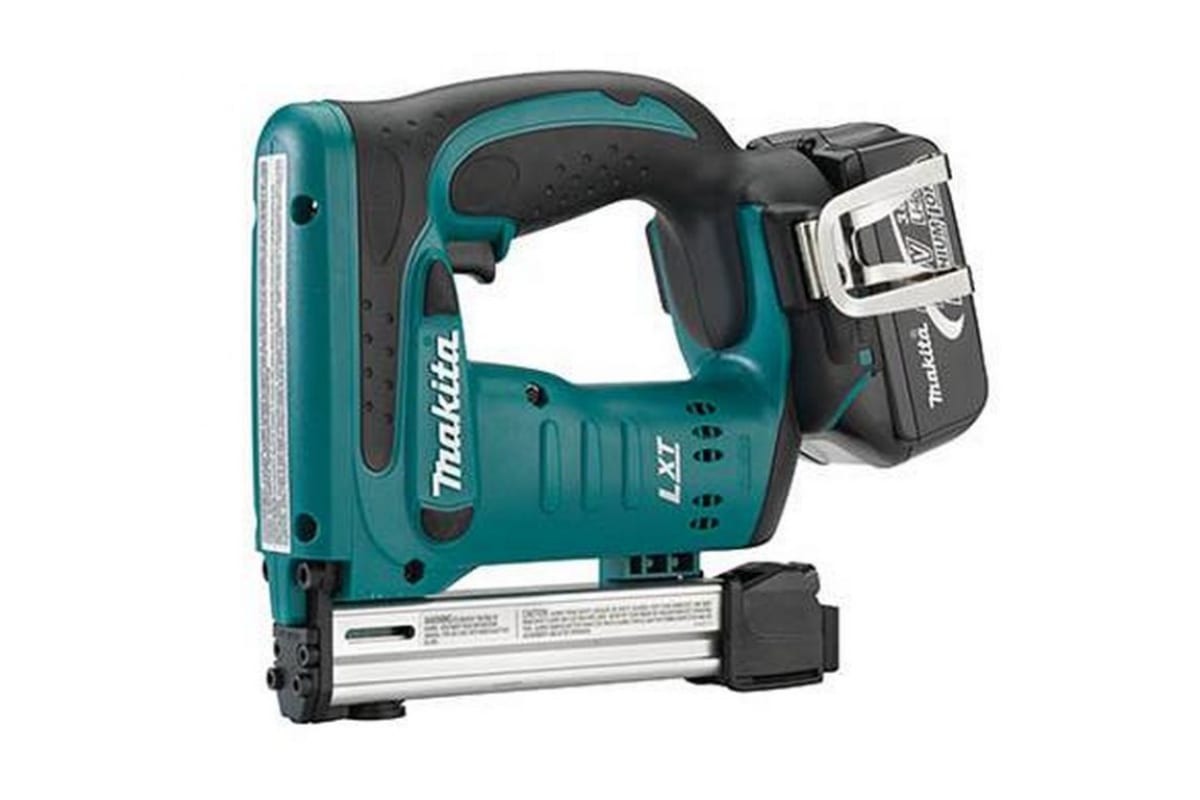 Степлер аккумуляторный Makita BST221Z